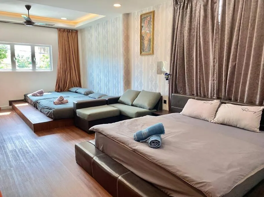 Klebang48/2Min Drive Klebang Beach/Pool/Bbq/25Pax Villa Malacca Malaysia